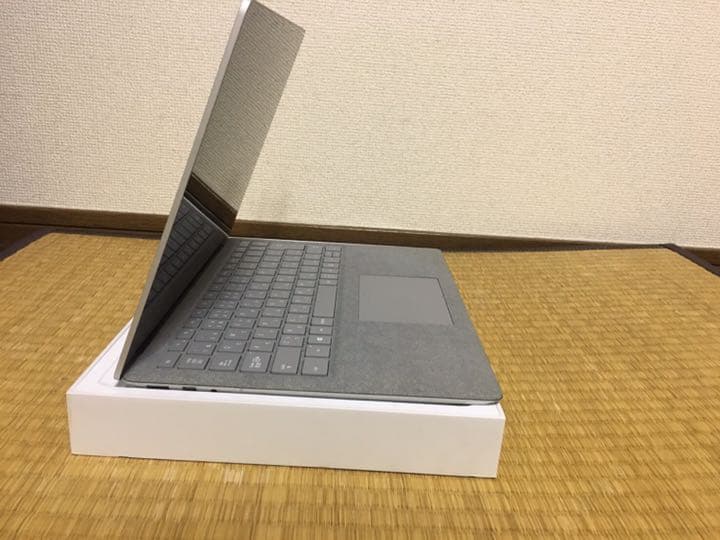 [値下げしました❗️]マイクロソフト Surface Laptop