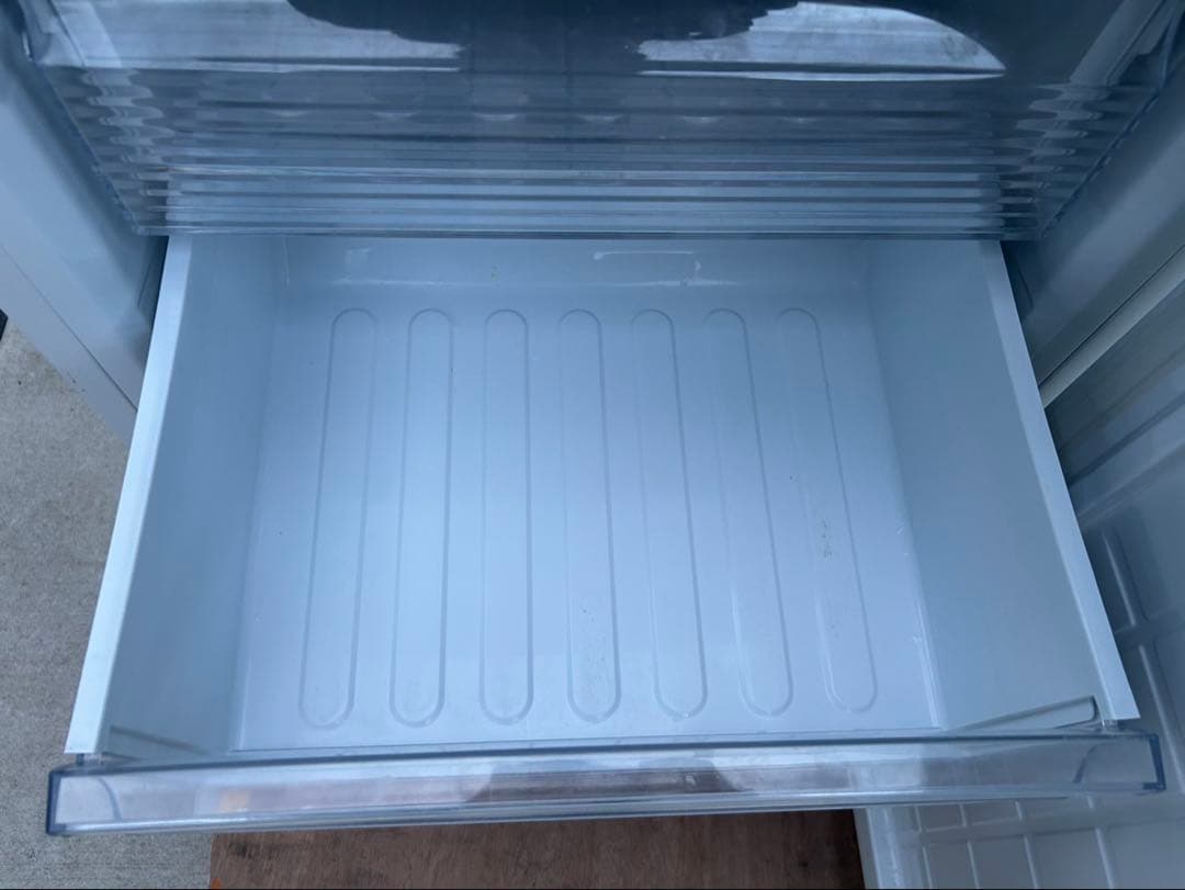 シャープ ノンフロン冷凍冷蔵庫 310L SJ-PD31E-W 引取歓迎 市川市