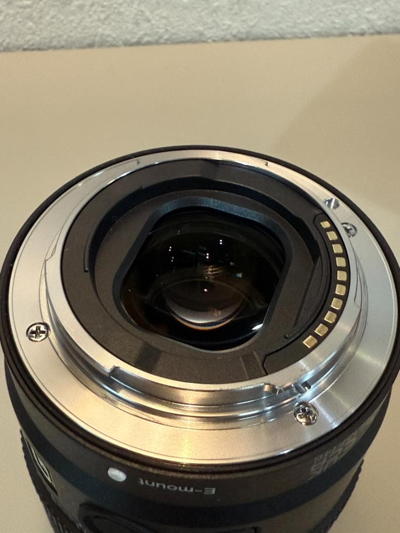 【美品】SONY E 15mm F1.4 G SEL15F14G 短焦点レンズ