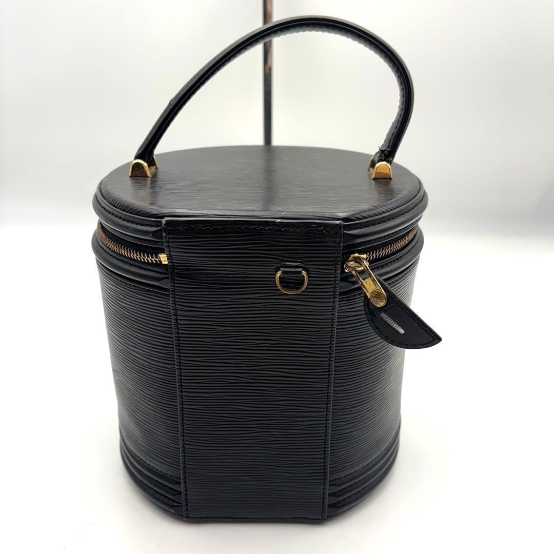 専用ルイヴィトン カンヌ エピ バニティ ハンドバッグ レザー ブラック