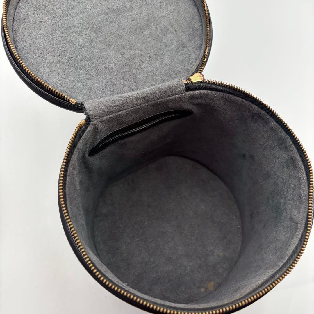 専用ルイヴィトン カンヌ エピ バニティ ハンドバッグ レザー ブラック