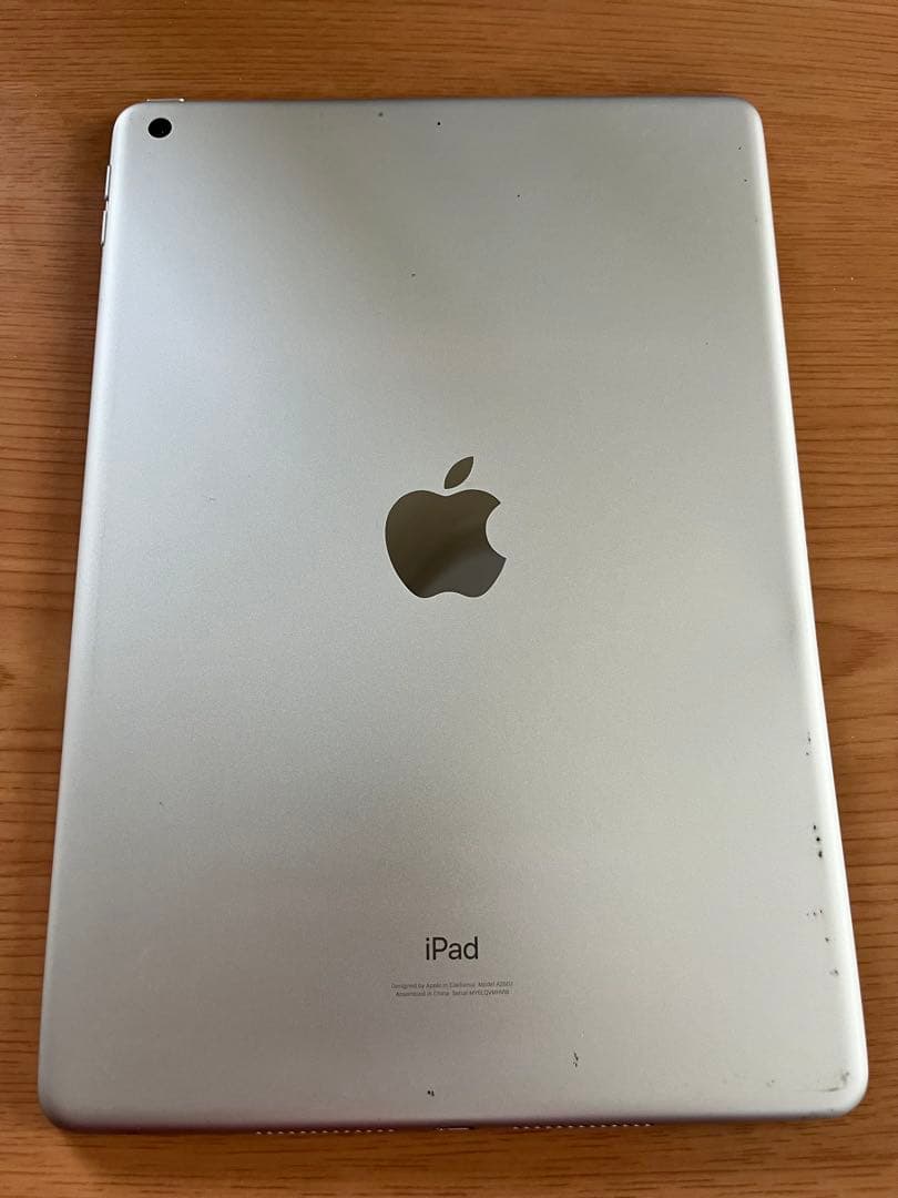 Apple iPad 第9世代 Wi-Fi 64GB シルバー