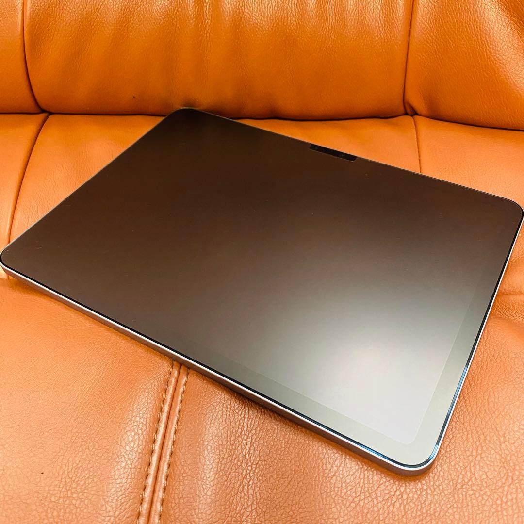 バッテリー100％ iPad Air 11インチ 128GB MC9X4J/A