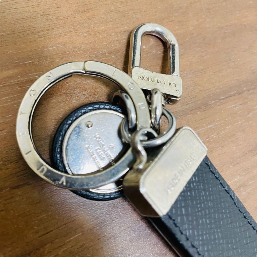 Louis Vuitton ブラックレザー キーホルダー