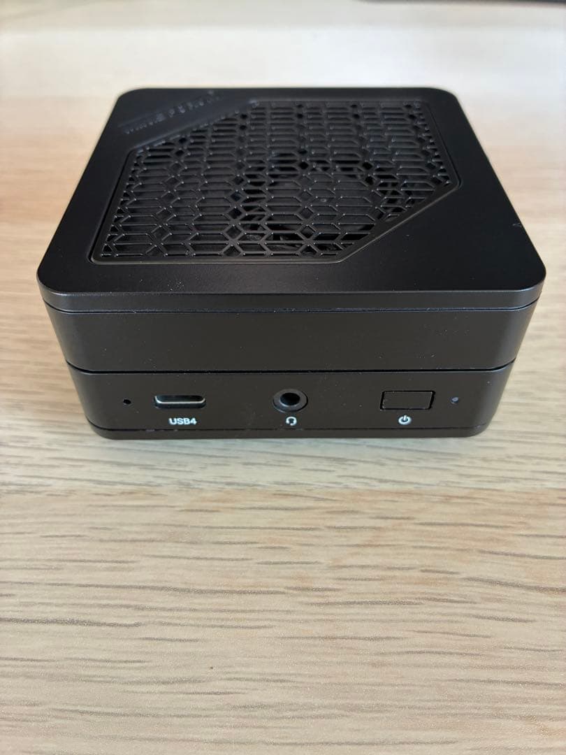 【美中古】 Minisforum EM680 SSD:512GB 付属品完備