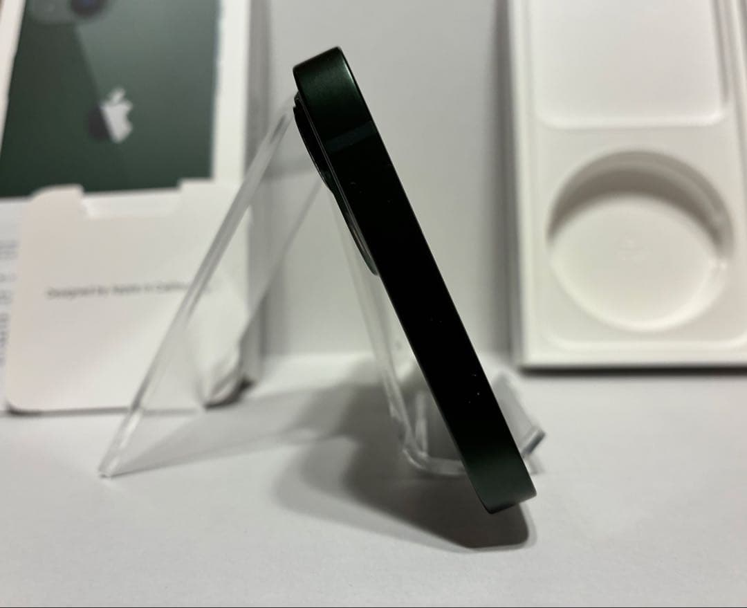 iPhone13 256G SIMフリー iPad