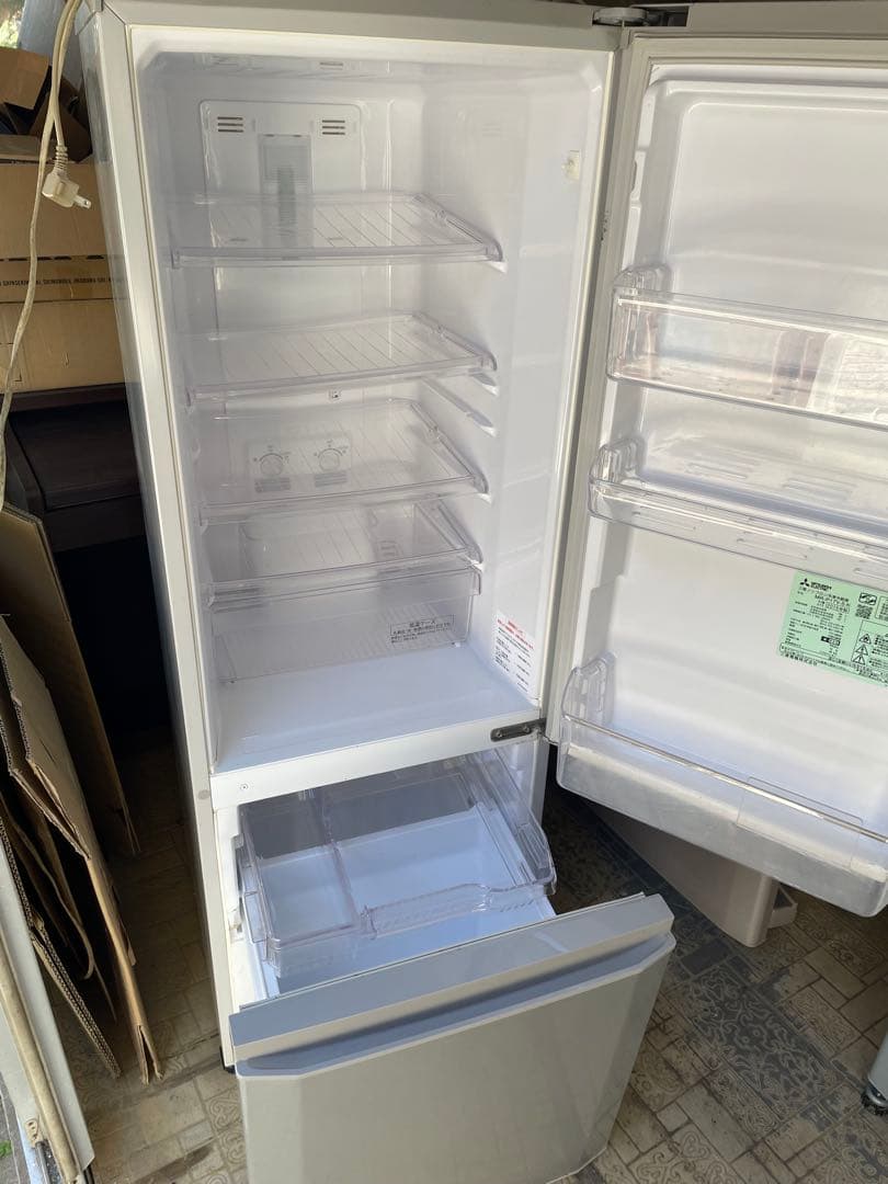 専用　冷蔵庫　168L 三菱
