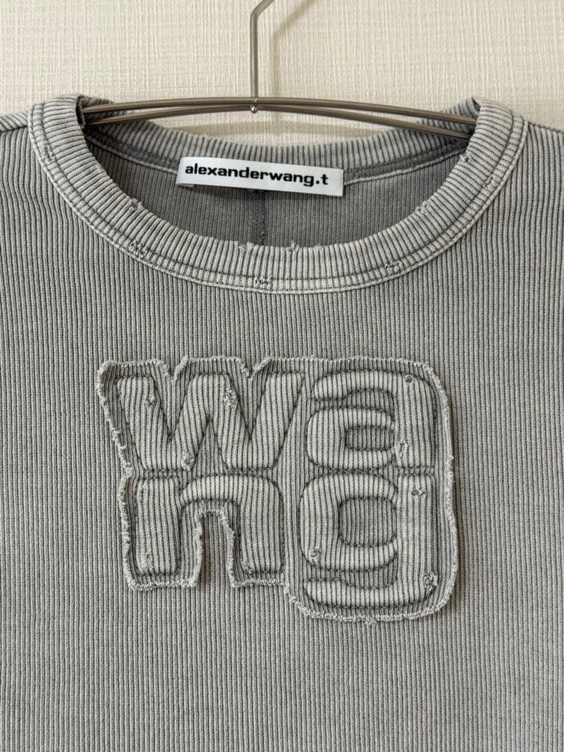 alexanderwang.t グレー ロゴクロップドTシャツ