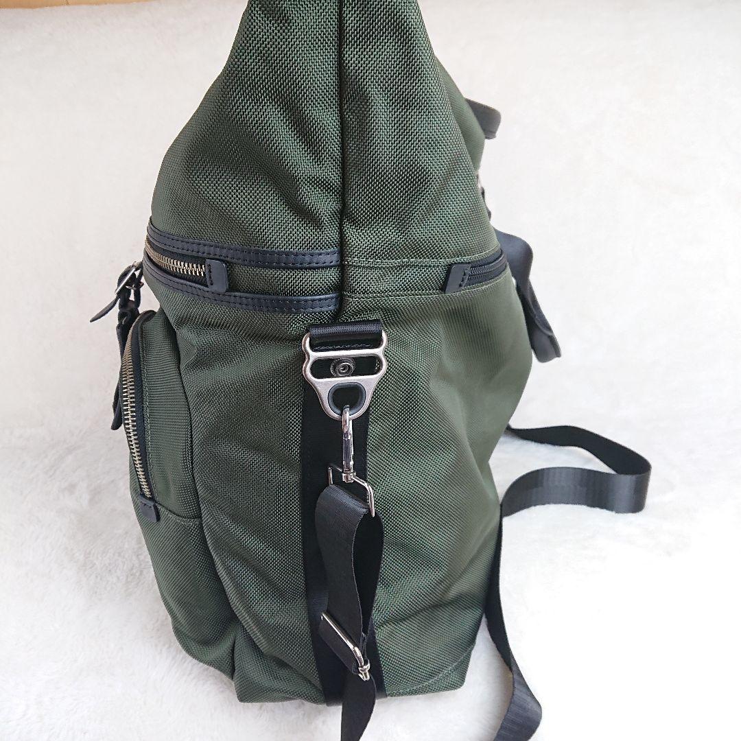 極美品✨ TUMI トゥミ ケスラー ラージダッフル ビジネスバッグ　カーキ