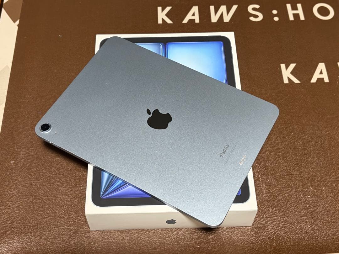 Apple 11インチ iPad Air (M2) 256GB ブルー