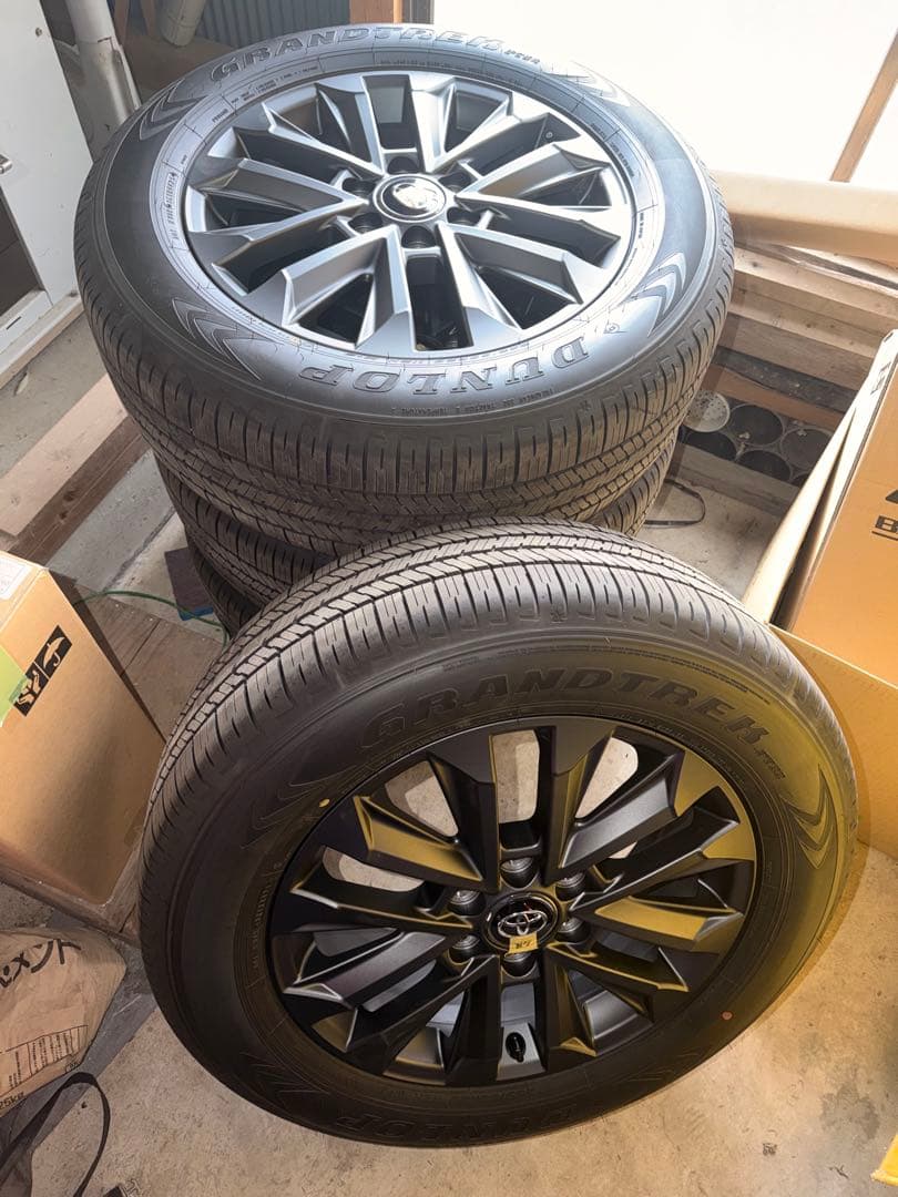 ランクル250zx 新車外し　20インチ　タイヤホイール4本セット