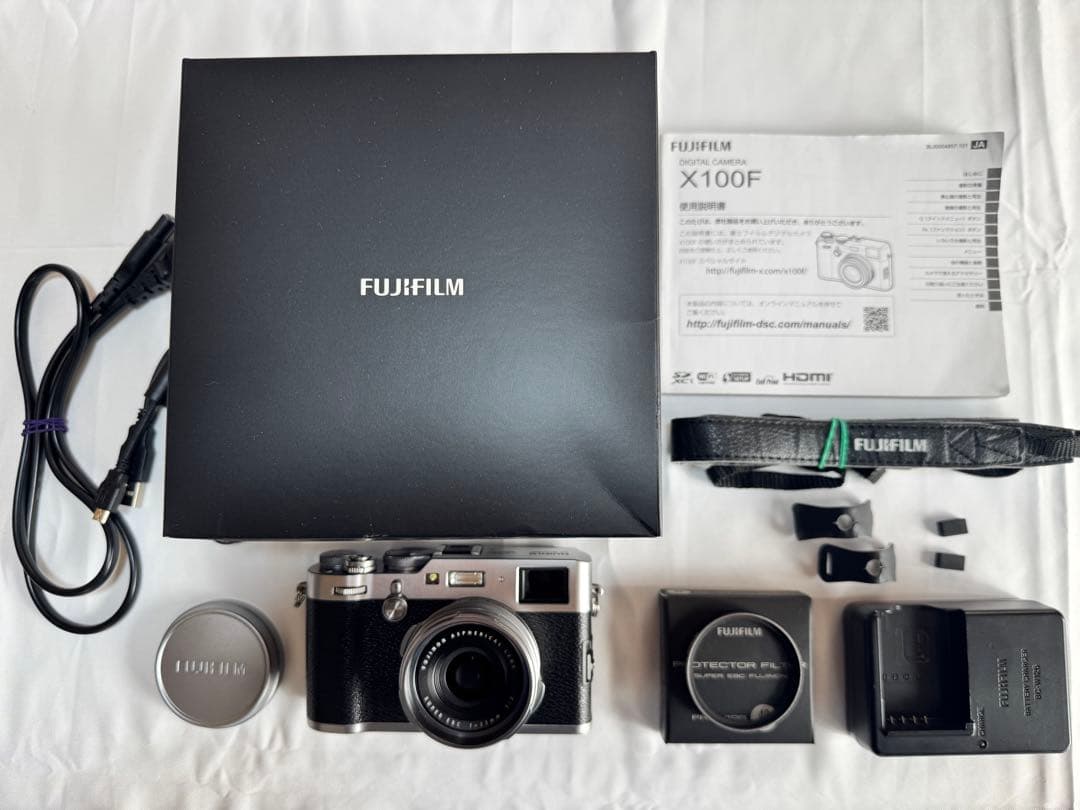 Fujifilm X100F コンパクトデジタルカメラ
