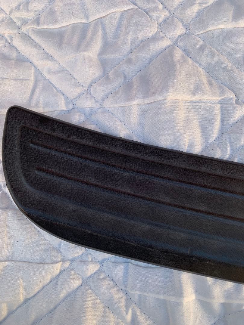 CWプレマシー　US MAZDA純正　リアバンパーガード