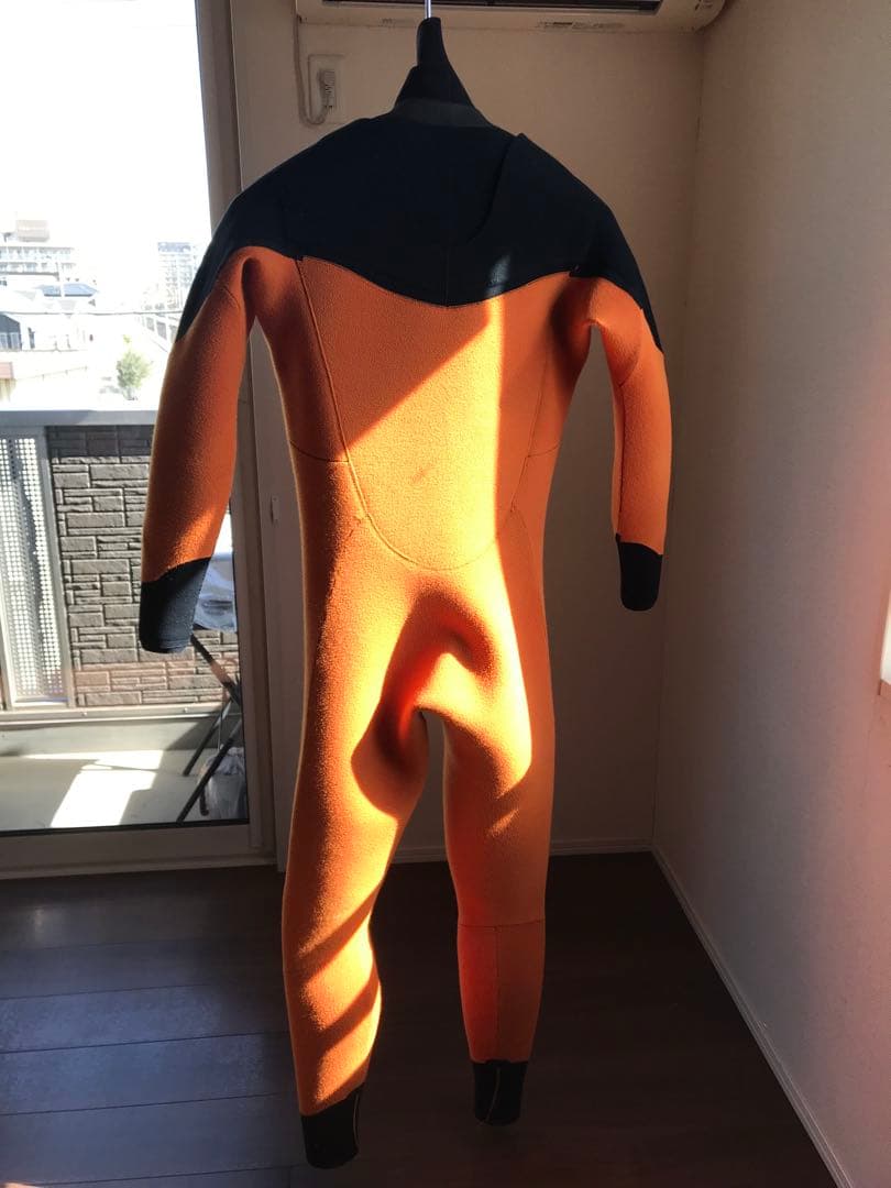 セミドライウェットスーツ エアタイト