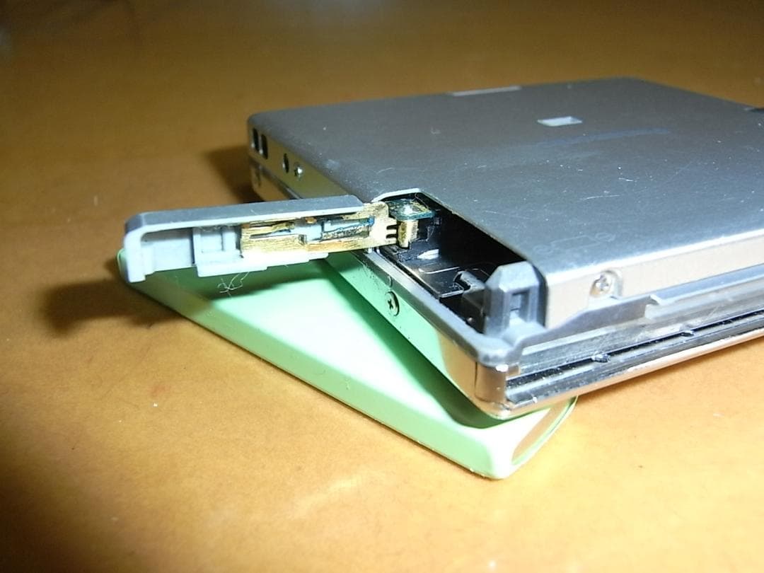 【動作確認済み・充電池新品】パナソニックポータブルMDプレヤー　MJ55