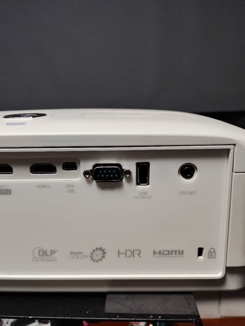 ViewSonic PX747-4K HDR 高輝度プロジェクター