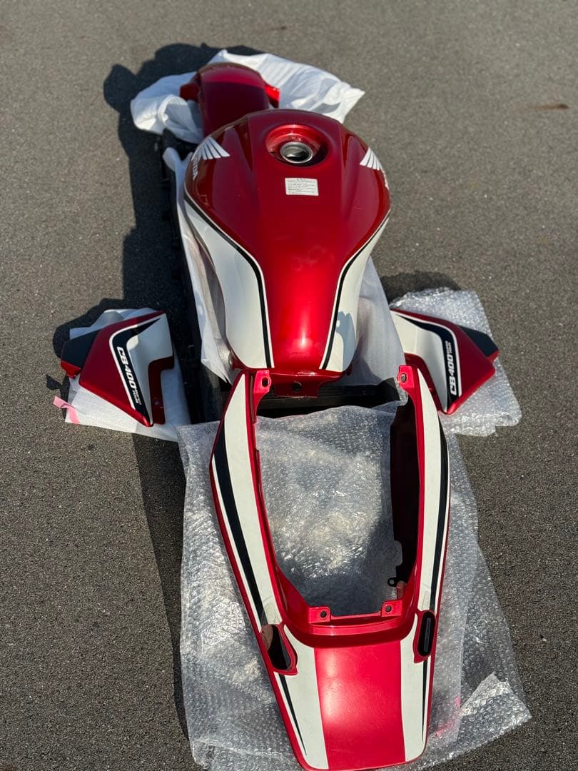 Z*t様 「売り切り」CB400SF NC42 外装セット