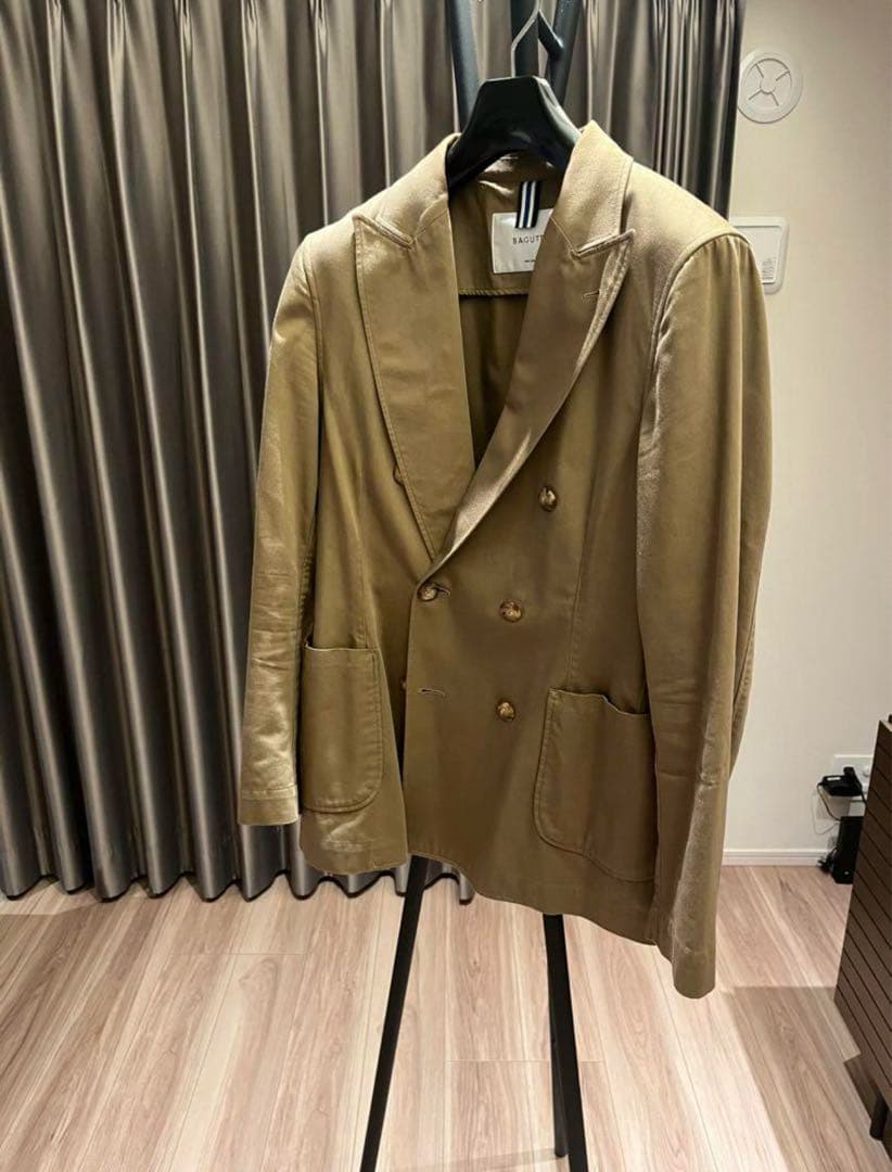 イタリア【極美品】BAGUTTA バグッタ ダブルブレストジャケット48