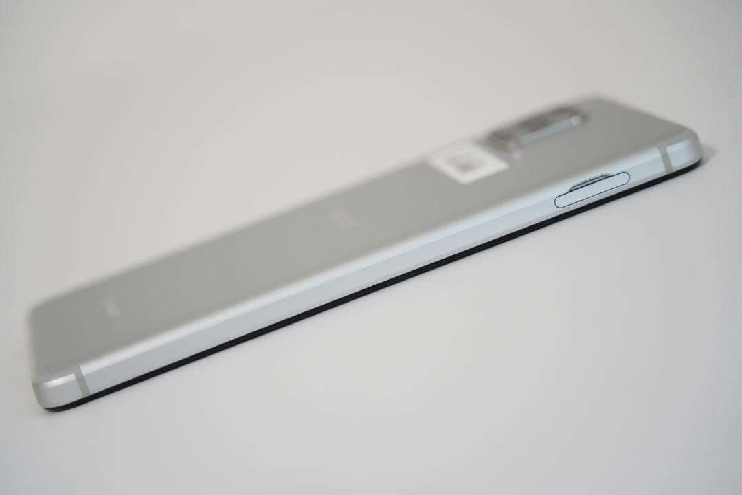 SHARP AQUOS sense4 　SH-M15 SIMフリー 　シルバー