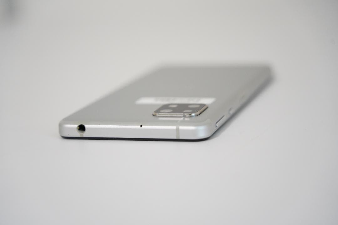 SHARP AQUOS sense4 　SH-M15 SIMフリー 　シルバー