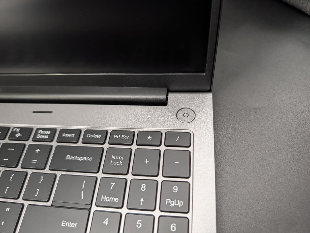 ACEMAGIC RX16 ノートパソコン Ryzen 7 7735HS