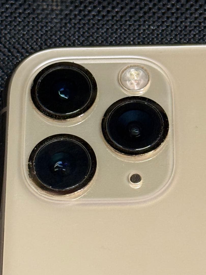 Apple iPhone 11 Pro ゴールド 画面ひびあり