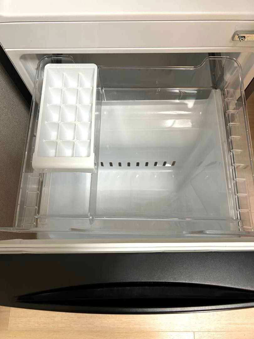 TOSHIBA GR-V15BS(K) 冷蔵庫 138L ブラック