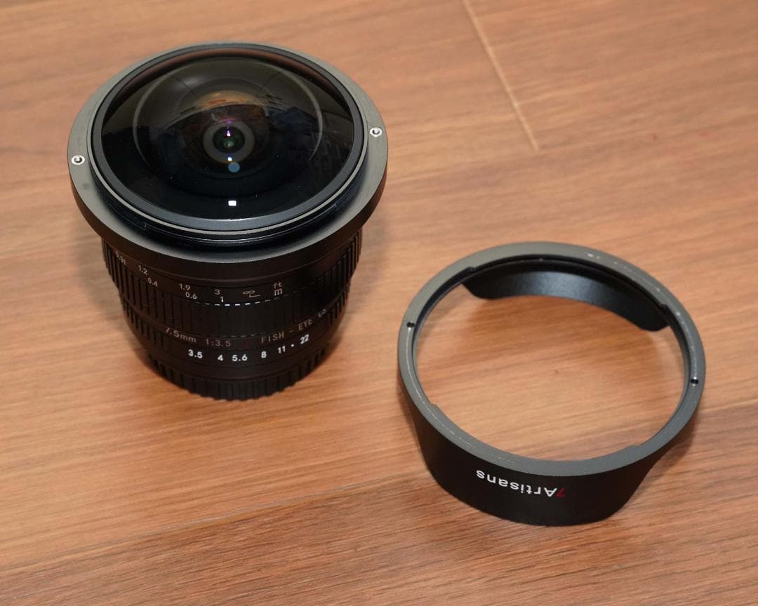 7Artisans　MF 7.5mm f/3.5 APS-C EF　魚眼　美品