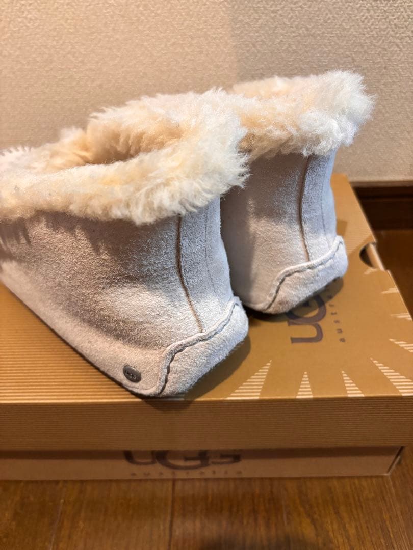 UGG ブーツ