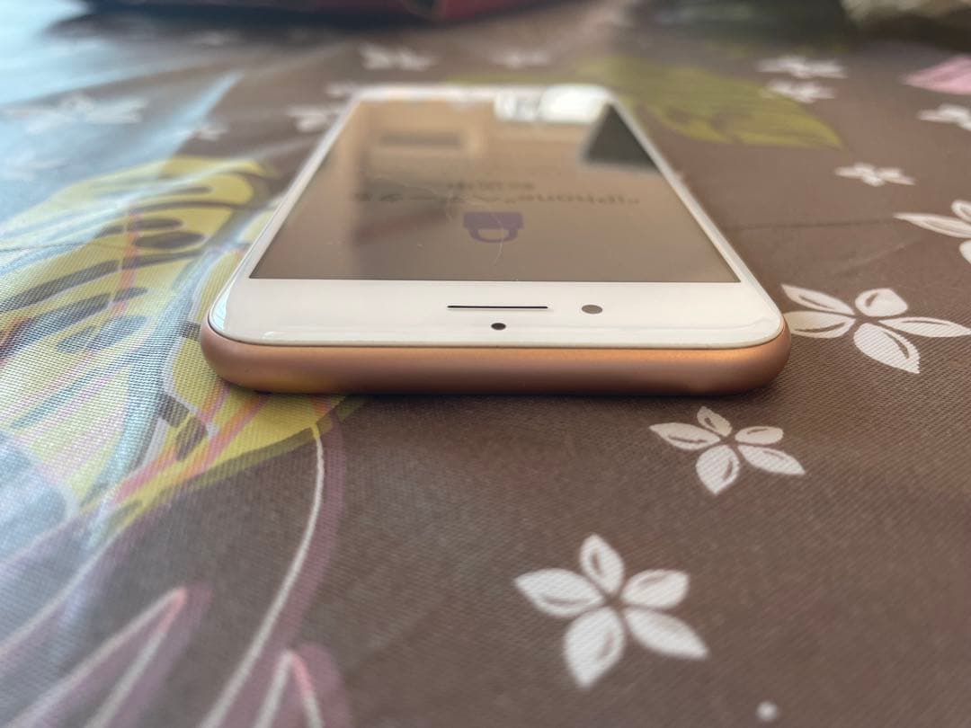 iPhone8 256GB SIMフリー　ゴールド