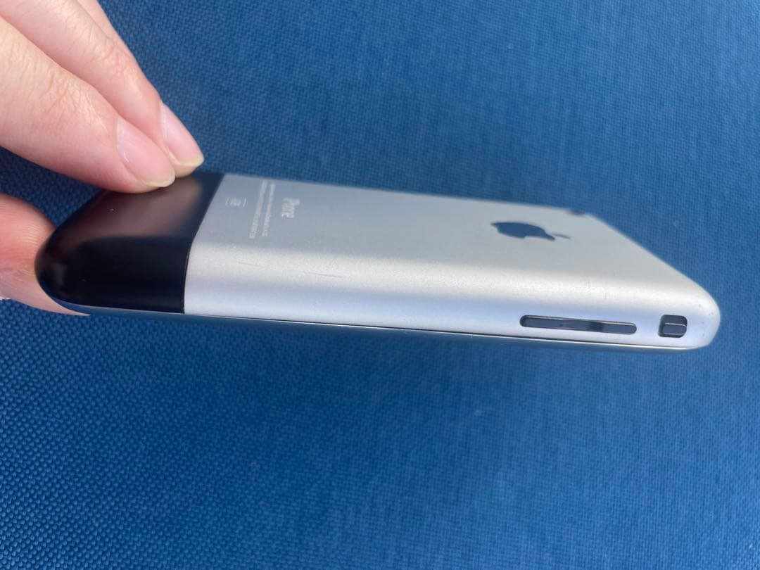 iPhone 2G 日本未発売　4GB 美品　初代　第1世代