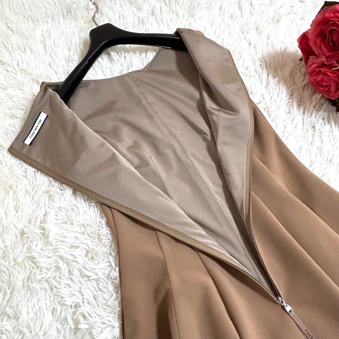 極美品✨フォクシー ロゴファスナー スリムタック フレア ワンピース 40