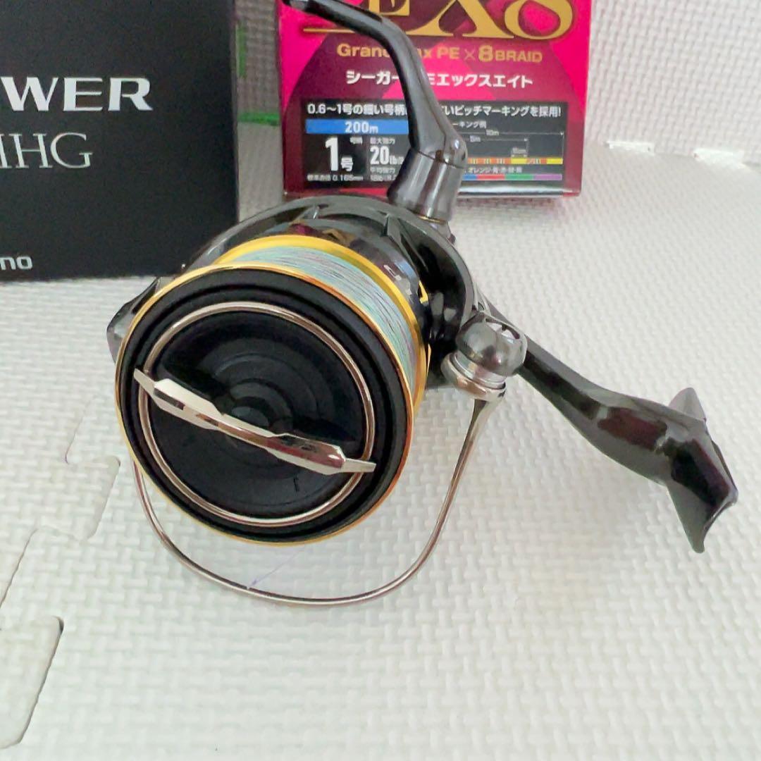 美品SHIMANOスピニング20ツインパワー3000MHGシーガーPEX8