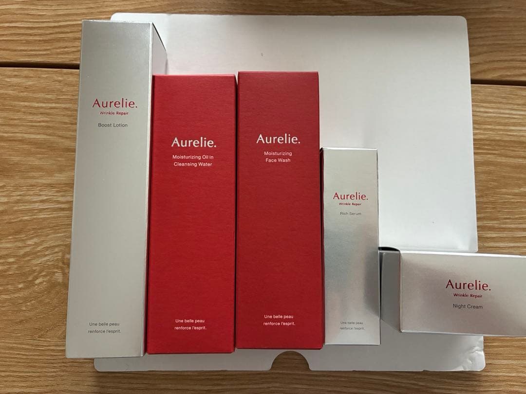 オレリー　Aurelie プレミアムエイジング集中ケア　5点　新品未開封