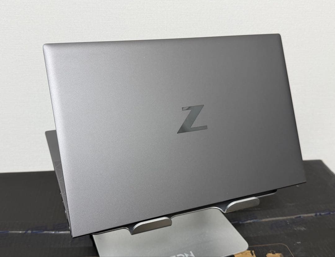 美品HP ZBook Firefly 14 G8 Corei7 16GB グラボ