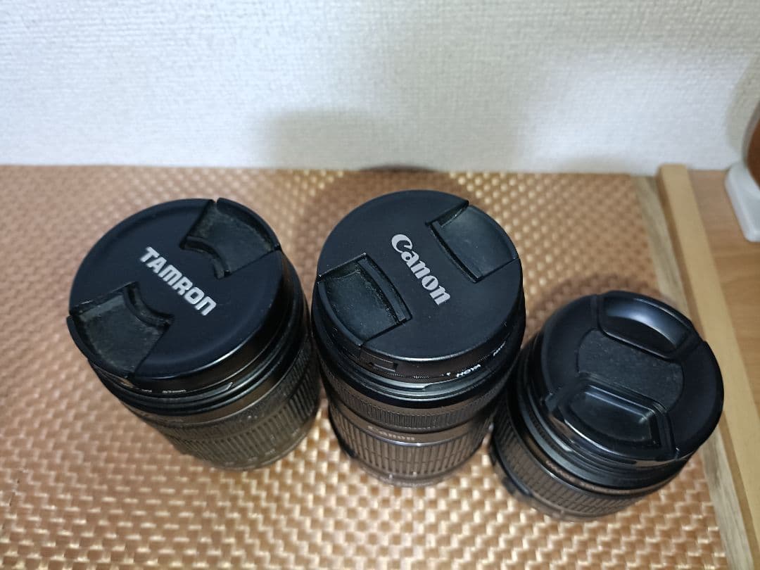 Canon EOS 9000Dデジタル一眼レフカメラレンズ3本、バッテリー2本付