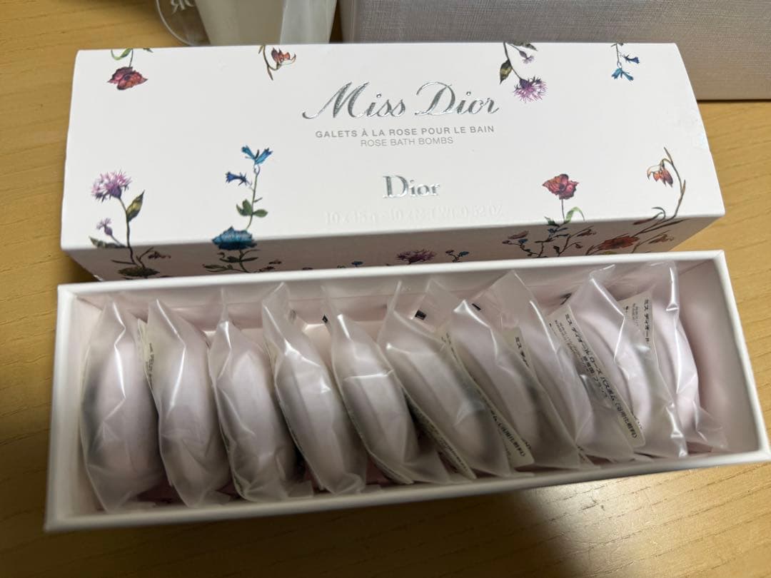 Dior ミス　ディオール　ハンドクリーム　バスボム　セット