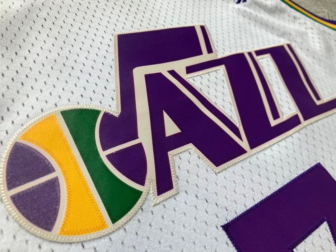 【希少品】 NBA ピート・マラビッチ JAZZ　ジャズ　ユニフォーム　ピストル