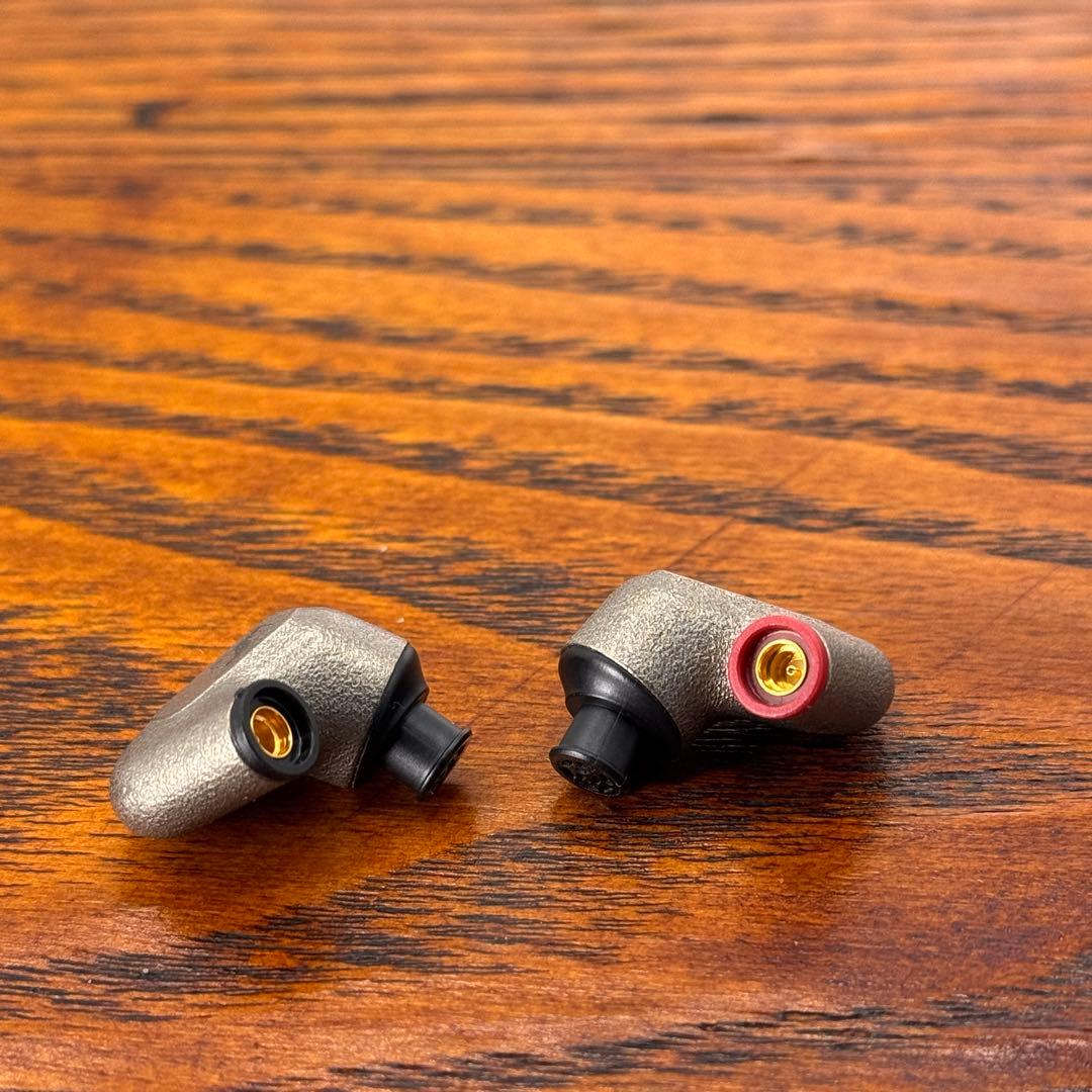 美品　SENNHEISER ゼンハイザー IE600