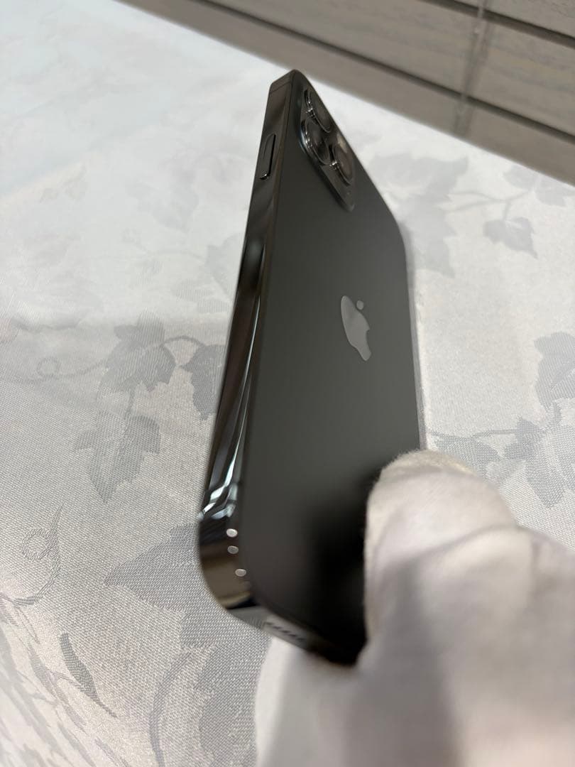 美品★iPhone12 Pro 256GB/simフリー