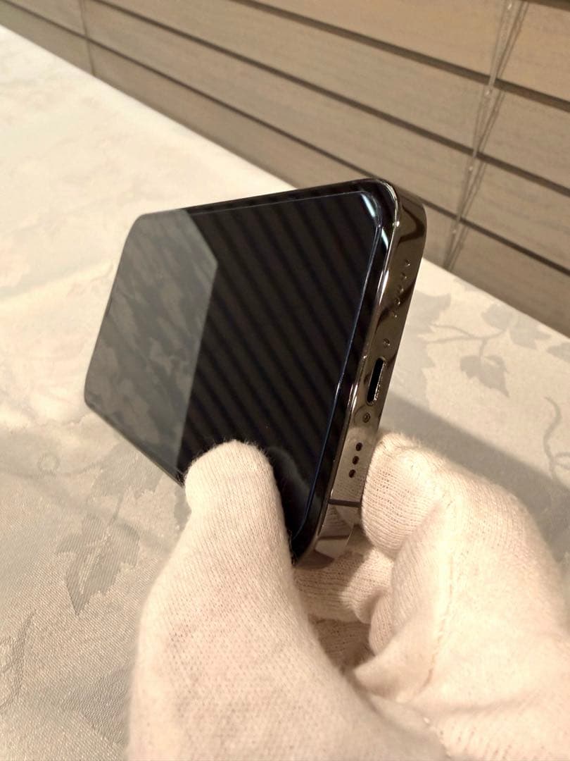 美品★iPhone12 Pro 256GB/simフリー