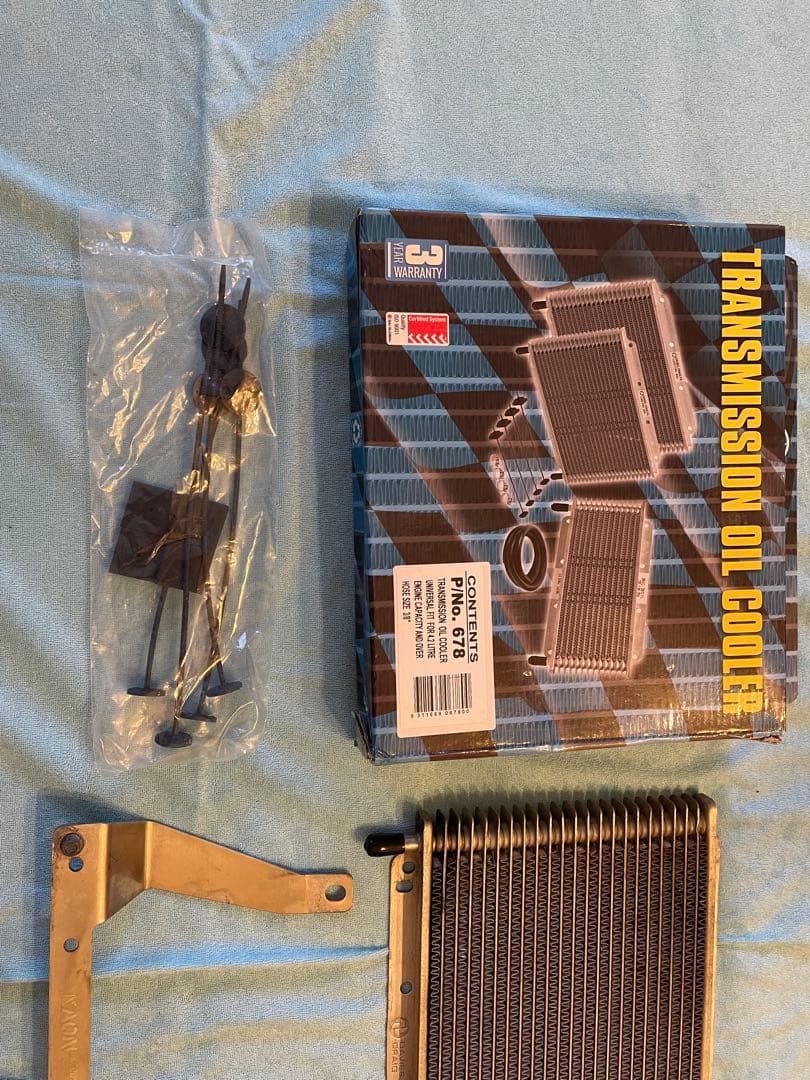 トヨタプラド150後期ディーゼル　トランスミッションオイルクーラー