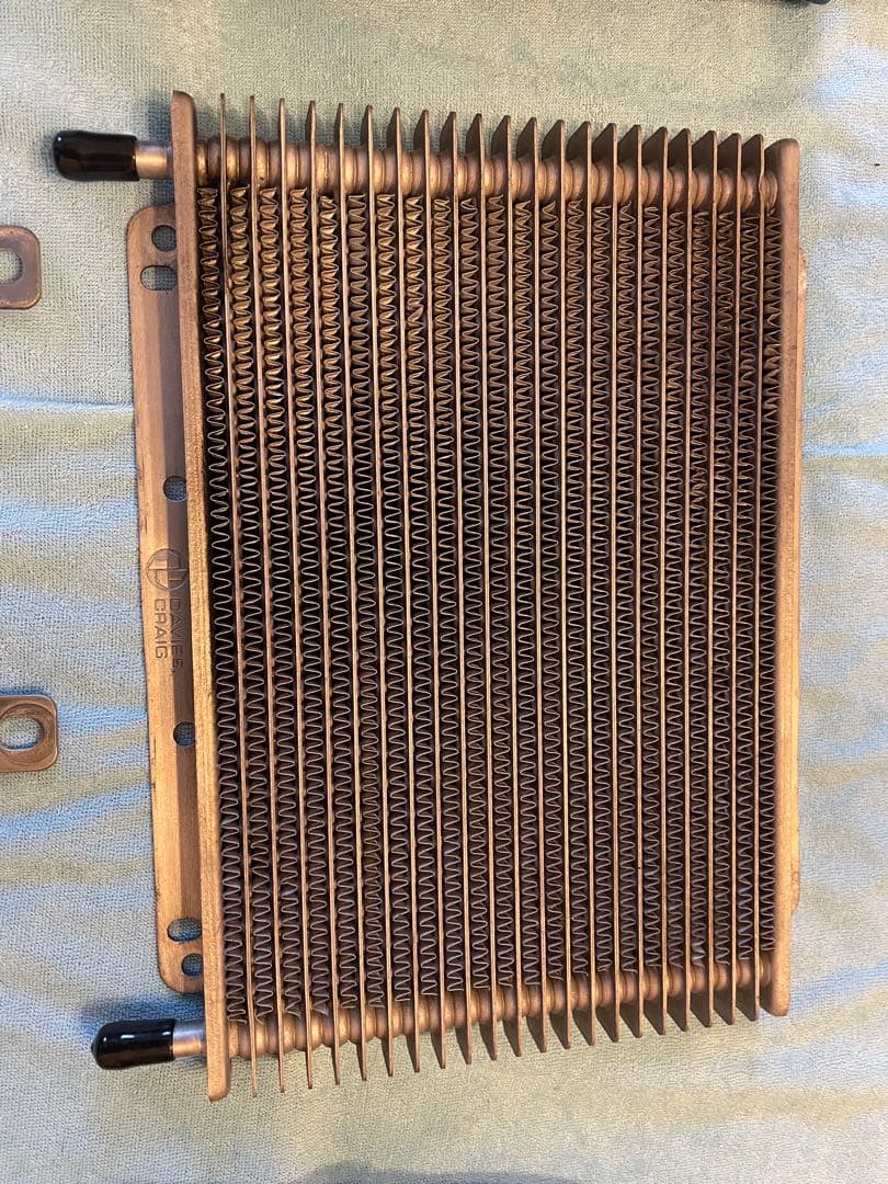 トヨタプラド150後期ディーゼル　トランスミッションオイルクーラー