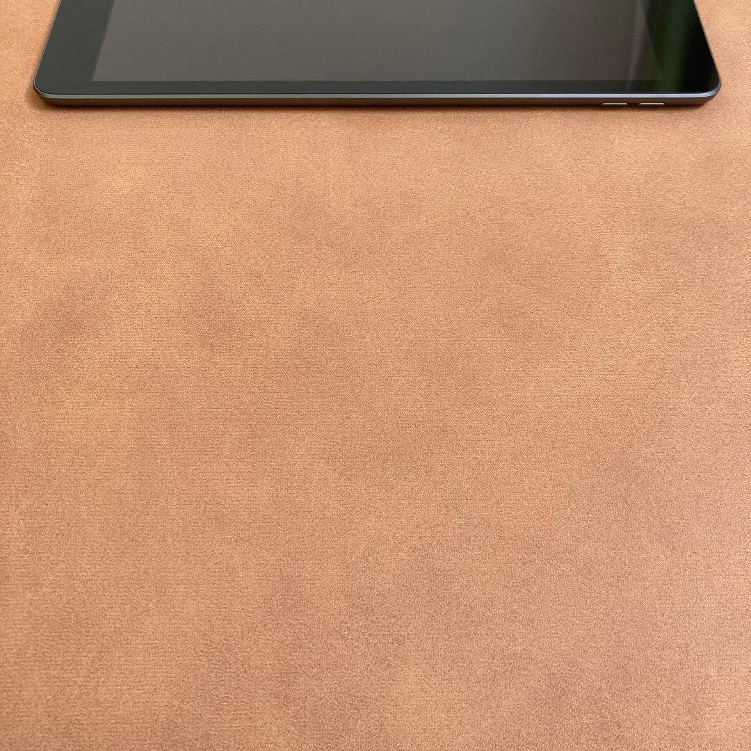 711 電池ほぼ新品☆比較的美品☆iPad7第7世代 32GB WIFIモデル☆