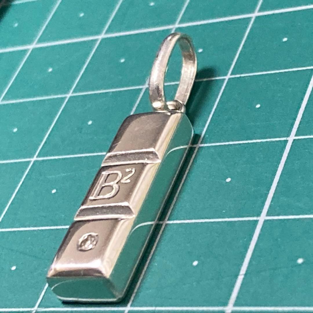 プチシルマのジュエリーコレクションレダシルマB2ダイヤモンドインゴットネックレス