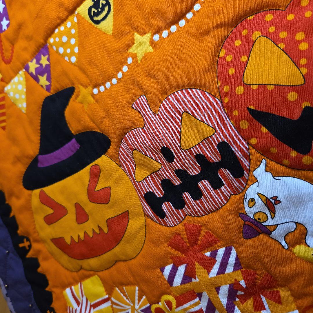 ハロウィンタペストリー