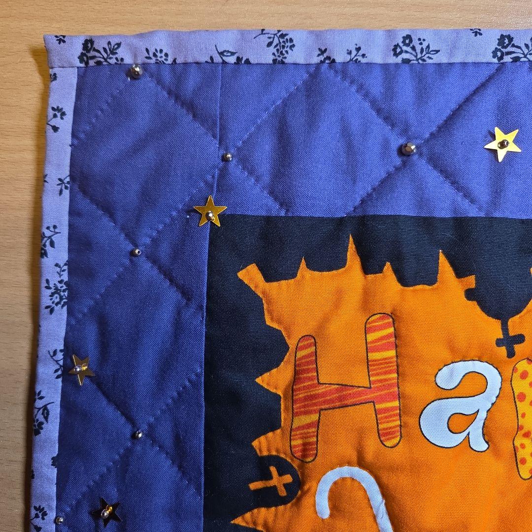 ハロウィンタペストリー