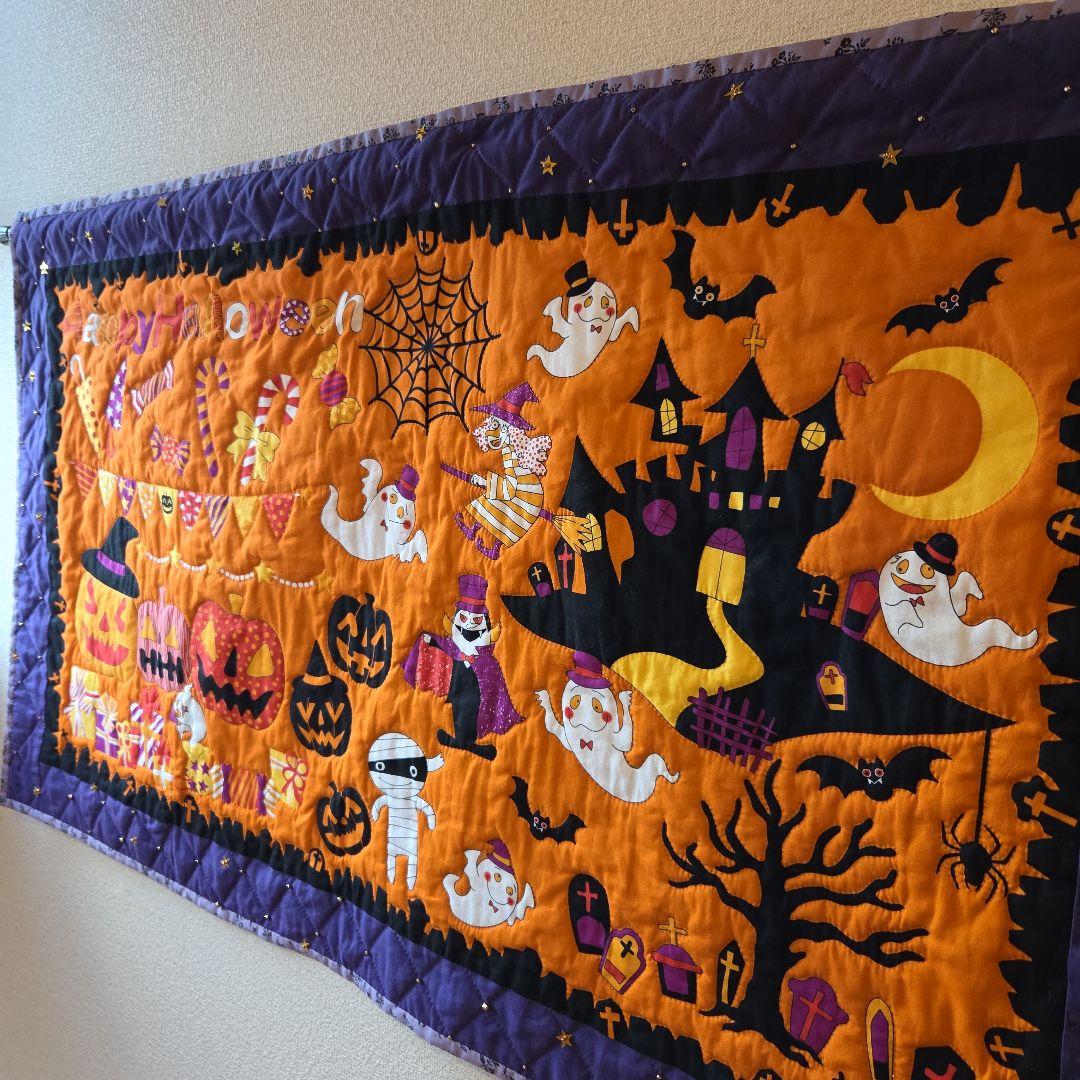 ハロウィンタペストリー
