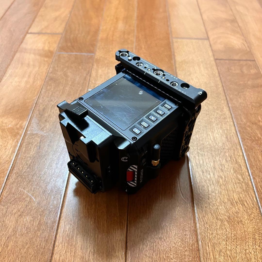 美品 RED KOMODO 6K 本体＋純正CFast512GB×3＋付属多数