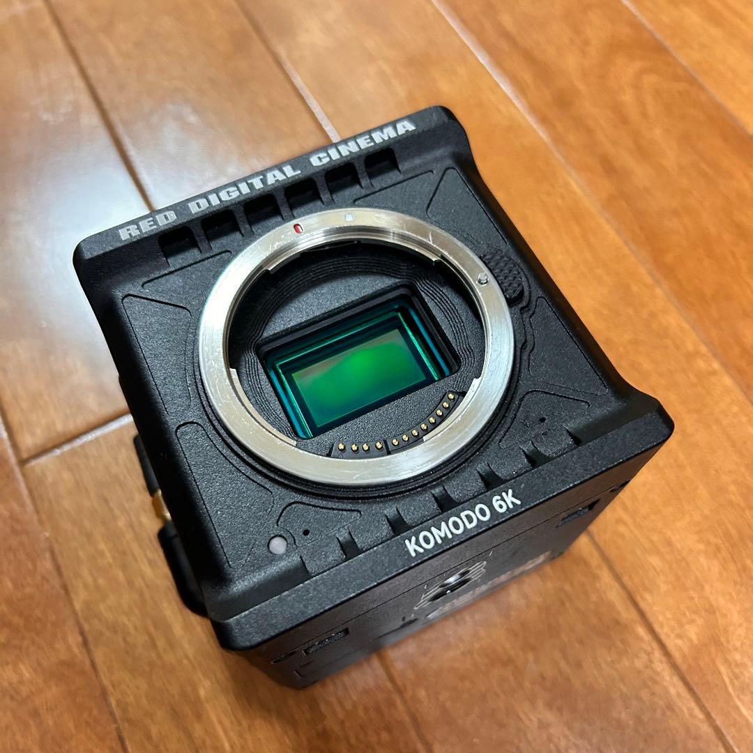美品 RED KOMODO 6K 本体＋純正CFast512GB×3＋付属多数